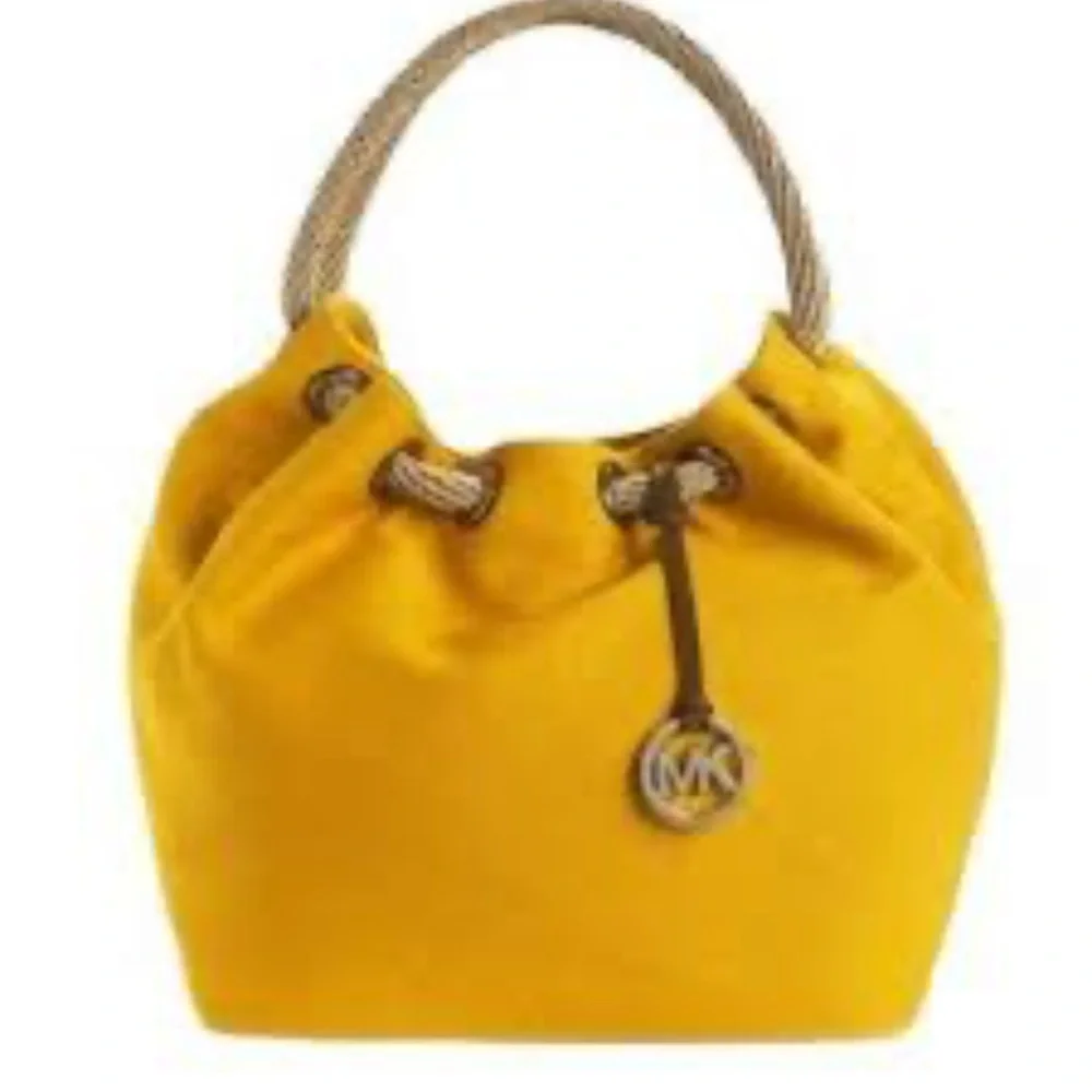 Michael Kors Yellow Canvas Marina Gathered Hobo Bag Large  casual rope strap - Picture 2 of 16